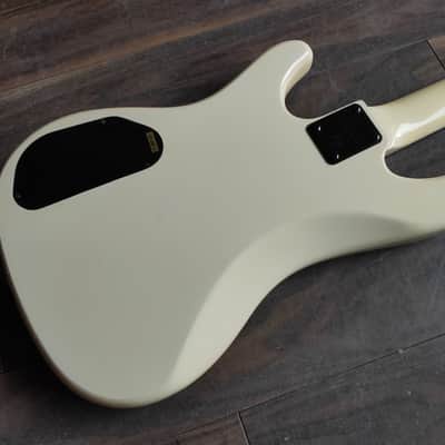 1980's Aria Pro II Diamond Series JPJ-400 Bass Guitar (White) | Reverb