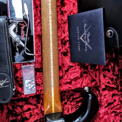 Fender Stratocaster Custom Shop 56 Relic Ltd limited edition image 8