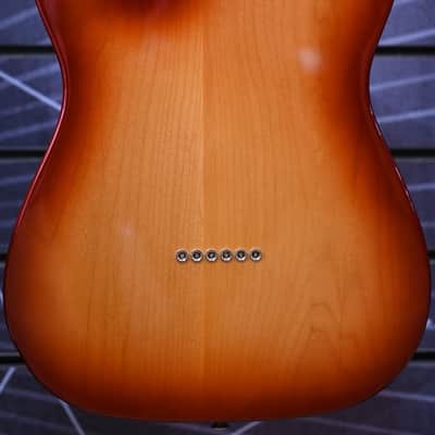 Fender Player Limited Edition Telecaster Plus Top Sienna Sunburst - B Stock image 2