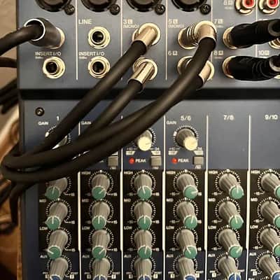 Yamaha MG 10/2 Analog Mixing Desk Mixer 10 Channel image 3