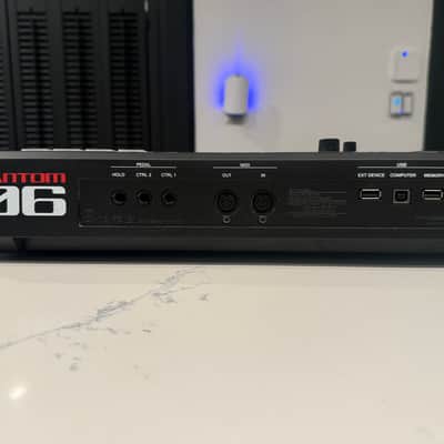 Roland FANTOM-06 61-Key Workstation image 3