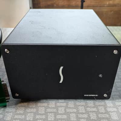 Lynx Aurora 16 with AES16E in Sonnet Thunderbolt 3 Enclosure Bild 4
