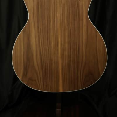 Taylor 214ce Walnut Natural image 5