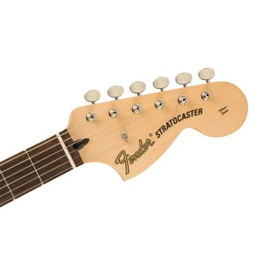 Fender Limited Edition Tom Delonge Stratocaster Rosewood Fingerboard Daphne Blue image 6