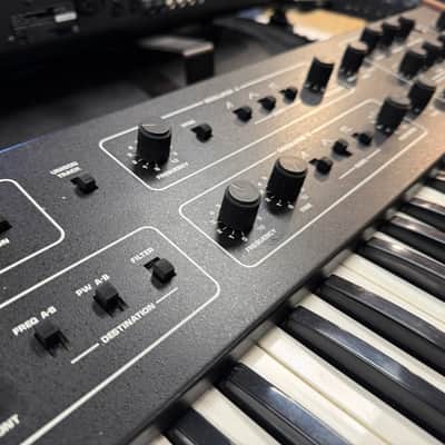 Sequential Circuits prophet 600 image 3
