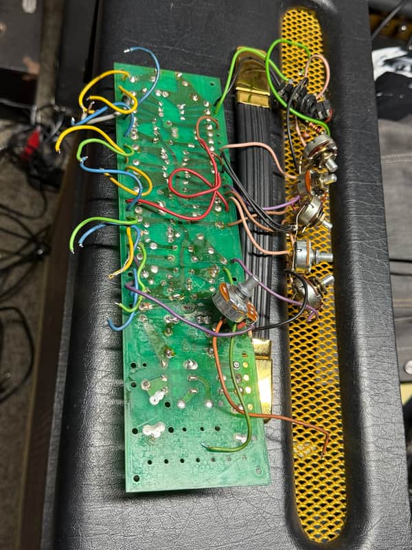 marshall jcm800 1984 4010 vertical input combo circuit board, pots image 1