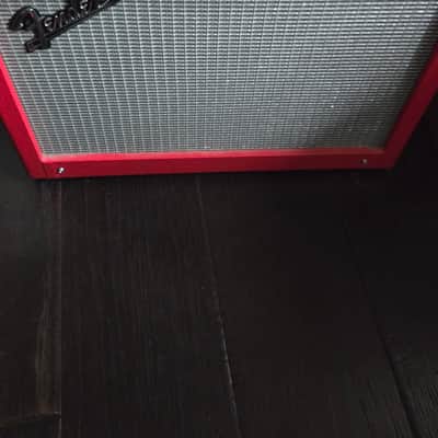 Fender Mustang III V2 100W Modeling Guitar Combo Amp - Limited Edition Red image 2