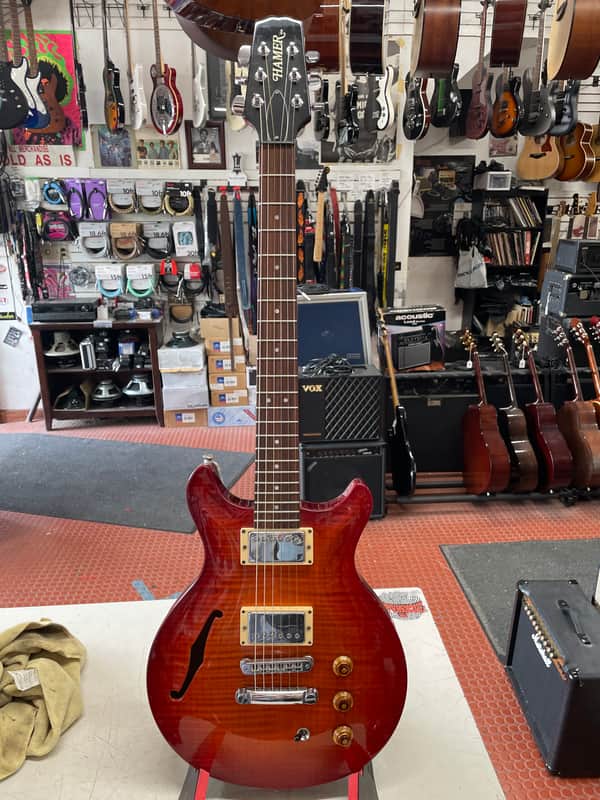 Hamer Artist electric guitar 2005 - Sunburst image 1