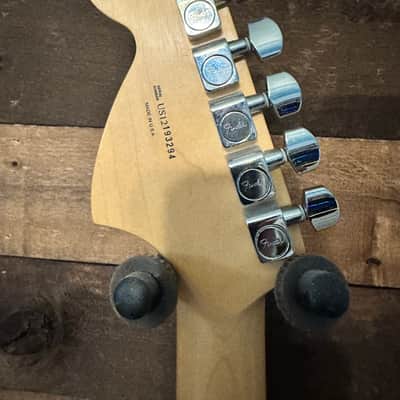 Fender FSR American Hand-Stained Stratocaster Honey Burst image 7