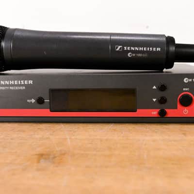 Sennheiser ew 100 G3 Handheld Wireless System A Range - NO POWER SUPPLY CG015YQ image 2