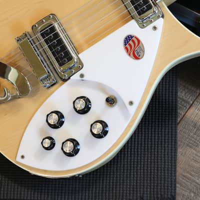 Minty! 2016 Rickenbacker 620 Electric Guitar MapleGlo + OHSC image 7