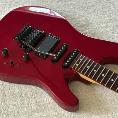 1994 USA Peavey Tracer LT Superstrat HSS Metallic Red + EMG 85 Pickup Project image 5