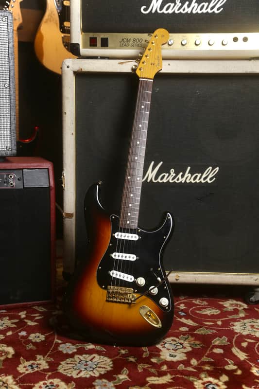 1997-2000 Fender Stratocaster ST62-80 Texas Special, Crafted in Japan - 2 Tone Sunburst image 1