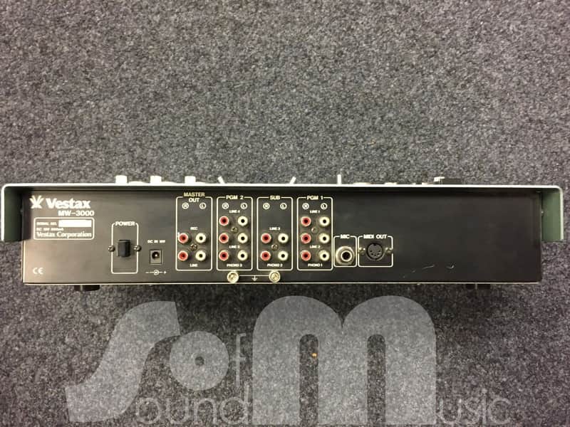 Vestax MW-3000 vintage DJ Mixer NOS - wood frame - mint green