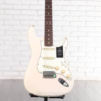 Fender Player II Stratocaster Electric Guitar - White Blonde with Rosewood Fingerboard (StratP2RWBd1) image 1