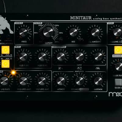 Moog - Minitaur Analog Bass Synthesizer