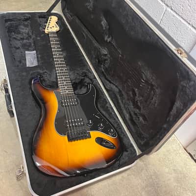 Squier Bullet Stratocaster HH Sunburst w/ Tremolo & Fender Case image 18