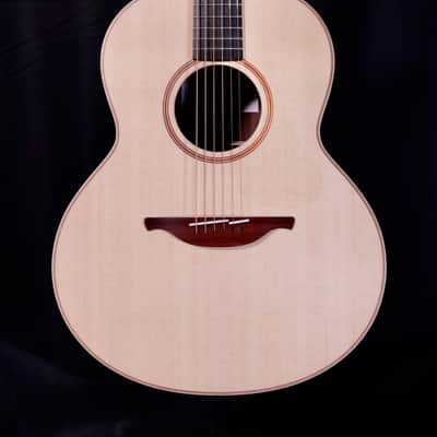Lowden F-32 image 1