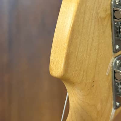 Fender Precision Bass, Lake Placid Blue, 1999, MIJ image 13