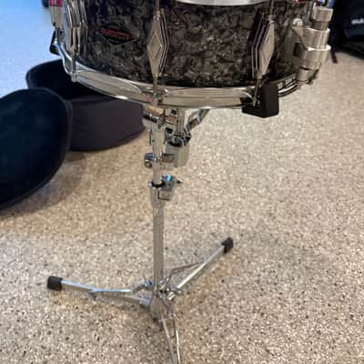 Solid Maple Craviotto 5 1/2" x 14" Johnny C Snare Drum, Black Oyster image 5