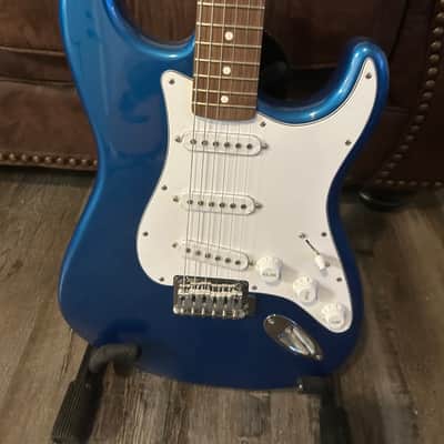 Fender Stratocaster 2024 or 25 - Aqua Marine image 3