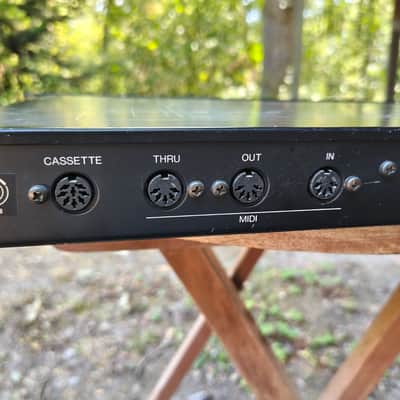 Yamaha TX81Z image 9