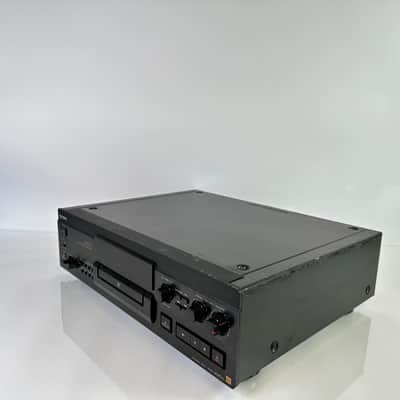 Sony JA20ES High-End Minidisc Player/Recorder image 2