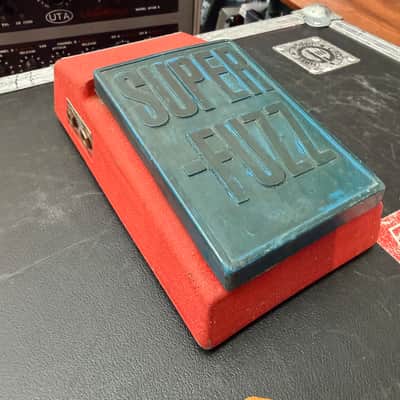 Univox Super Fuzz Original image 9