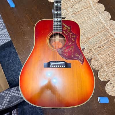 Gibson Hummingbird 1962 - Cherry Sunburst image 3