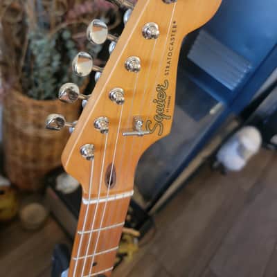 Squier Modified 40th Anniversary Stratocaster 2022 - 40th Anniversary with EMGs image 5