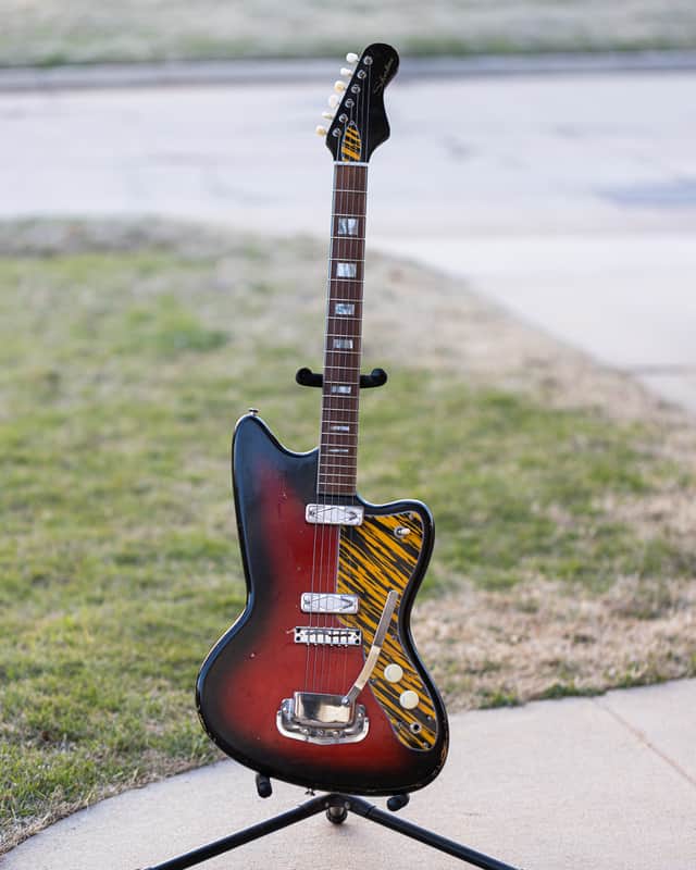 Silvertone 1478 Silhouette - Red Burst image 1
