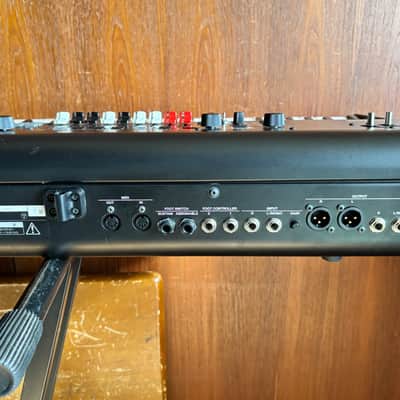 Yamaha YC73 73-key Stage Keyboard w/ gig bag image 10