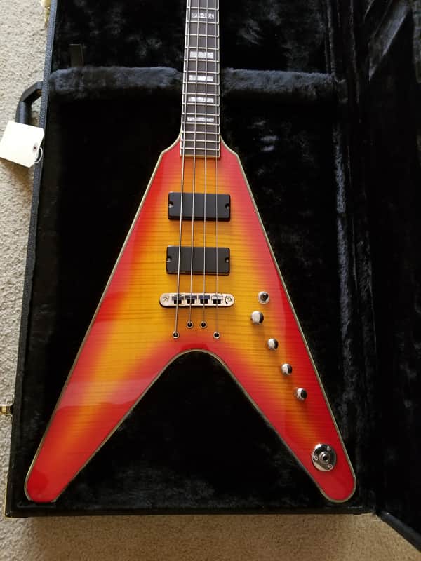 Dean DOA V Bass 2004 Cherryburst image 1