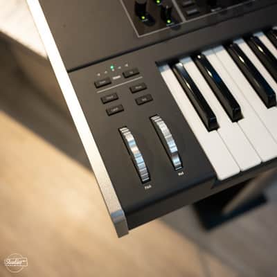 Waldorf Quantum 61-Key Hybrid Synthesizer image 8