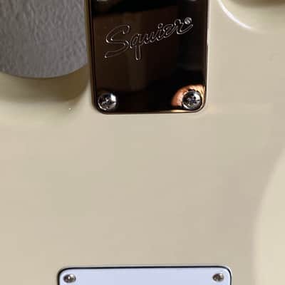 2012 Fender Squier Stratocaster 70’s Vintage Modified image 16