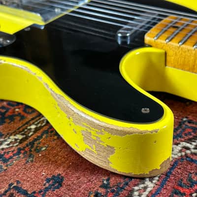 Fender Custom Shop '52 Heavy Relic Telecaster 2013 Graffiti Yellow image 5