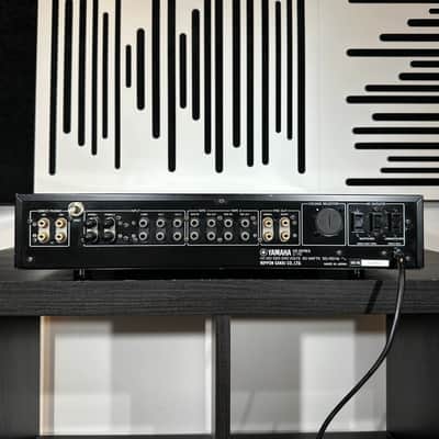 Yamaha C-70  Natural Sound Stereo Control Amplifier ( Pre-Amp ) Bild 6