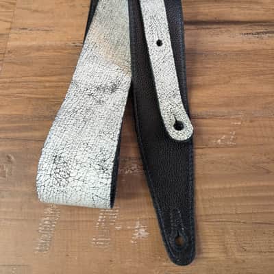 Levy's Guitar Strap 2.5" 2 Sided Black, White Crackle Great Condition image 1