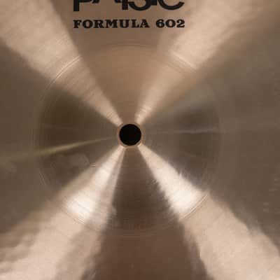 Paiste 15" Formula 602 Sound Edge Hi Hat Cymbals 1090g 1251g image 3