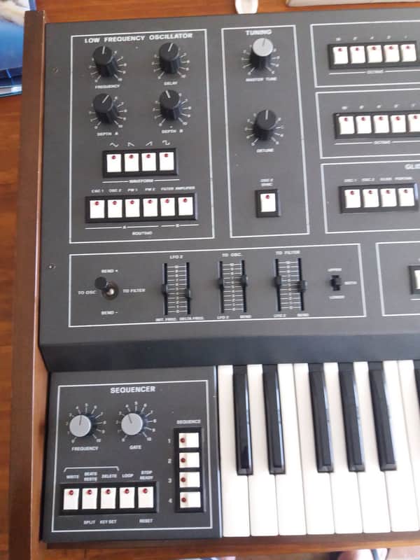 Elka Synthex image 3