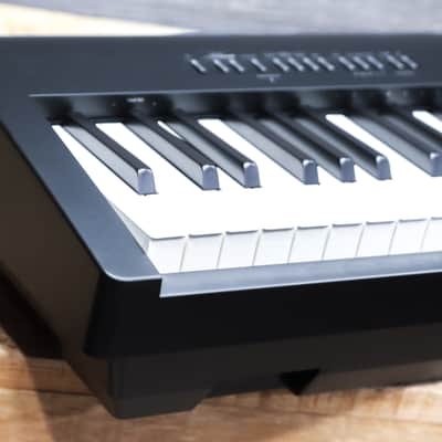Roland FP-30X Digital Piano Black 88-Note PHA-4 SuperNATURAL Piano Sound image 4