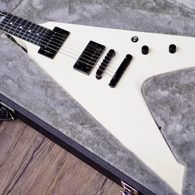 ESP Vulture James Hetfield Signature Olympic White image 3
