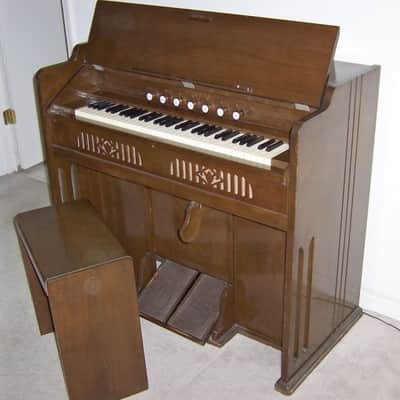 Yamaha Reed (pump) Organ 1950s Walnut image 1
