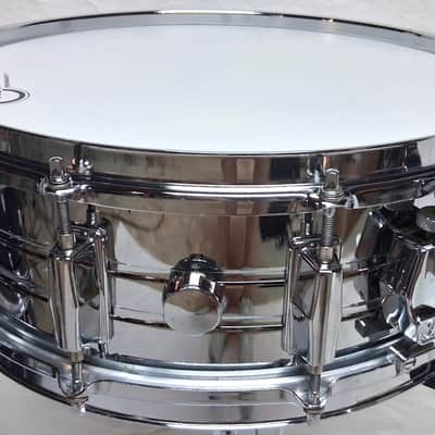 Pearl  Model 4414 Chrome Over Steel 5.5x14" Snare MIJ  Early '80s New Heads image 3