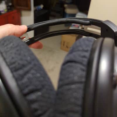 Shure SRH1540 Headphones - Mint image 5
