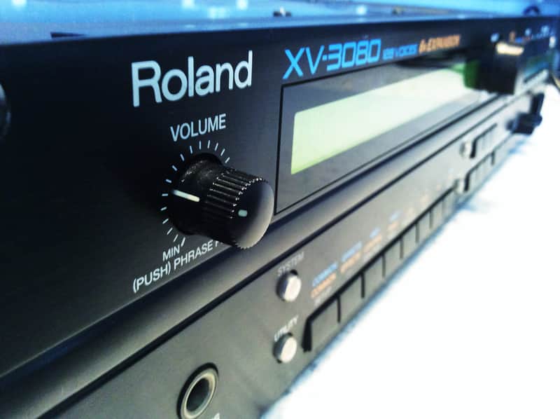 Roland XV-3080 128 Voice Rackmount Synthesizer | Reverb Canada