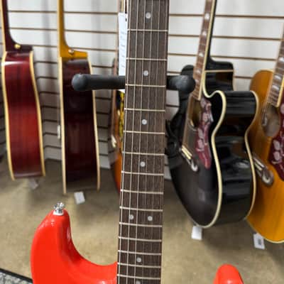 Squier Limited Edition Sonic Stratocaster - Fiesta Red - B Stock image 3