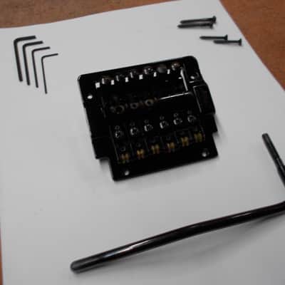 Vintage 80's Kahler USA 2300 Professional Black flat mount tremolo bridge image 3
