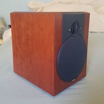 Boston Acoustics VR-M50 Reference Speakers - Cherry Wood Finish - MINT Condition at a BARGAIN Price image 3