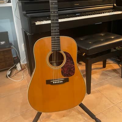 Martin HD-28V  2003 - Natural image 1